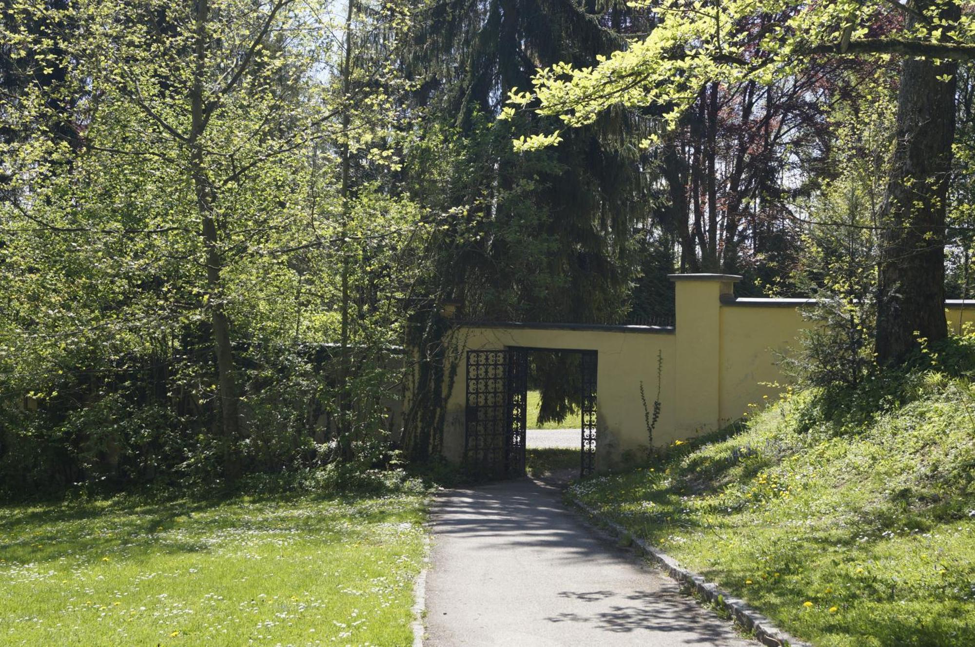 Schloss Puchberg Wels Exterior photo